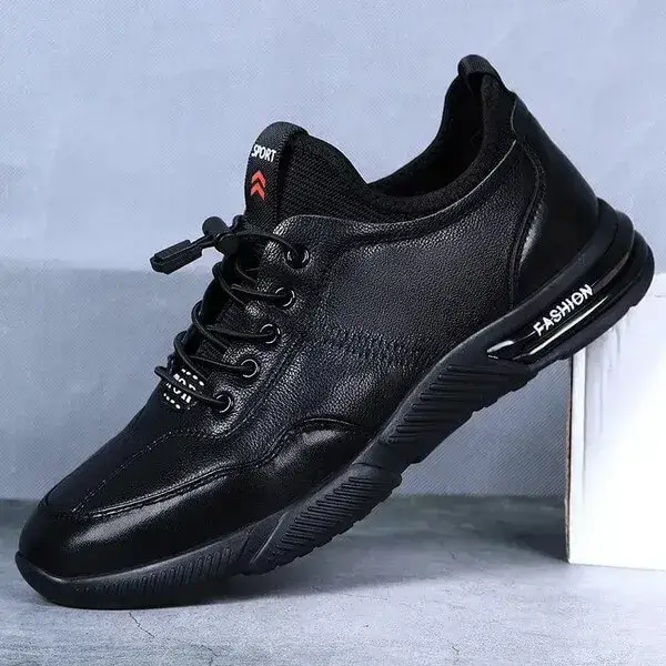 Mens Lightweight PU Sneakers | Odor-Neutralizing Low-Top Casual Shoes in Black